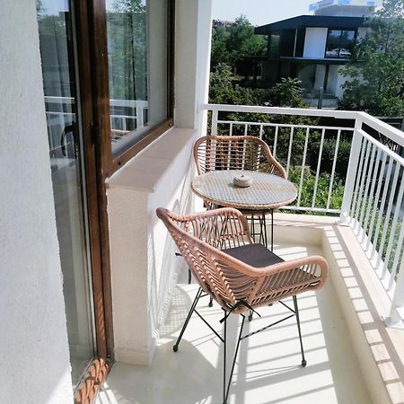 Paradise Bay Hotel Sozopol Exterior photo